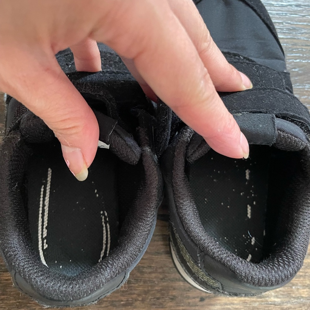 Toddler Sz 9 ST Runner V2 Velcro sneakers - Picture 5 of 7